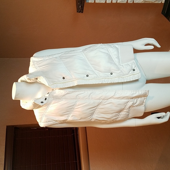 Winter white jacket - Picture 3 of 5